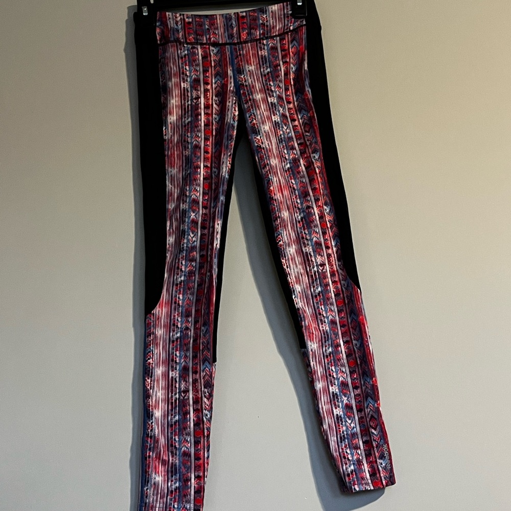 Reebok Athletic Leggings- Kids Large 12/14